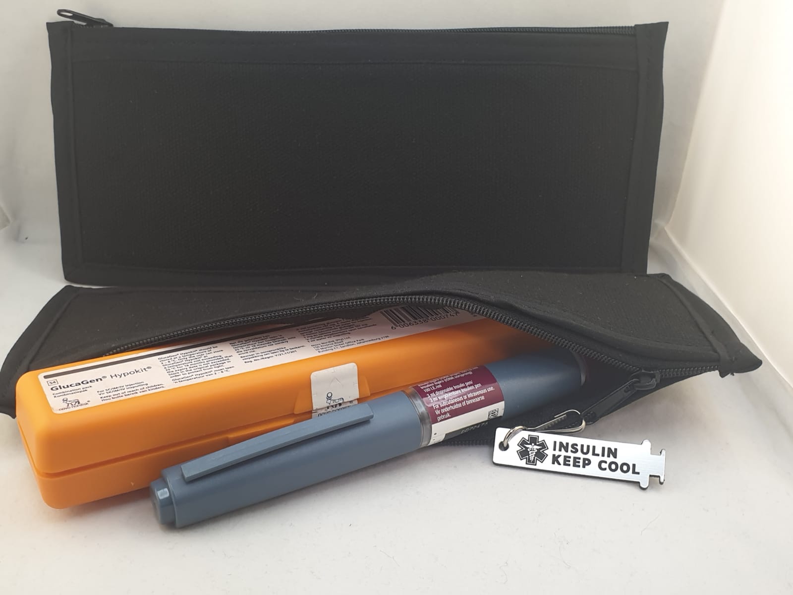 Insulated Insulin Bag - Small - Image 7