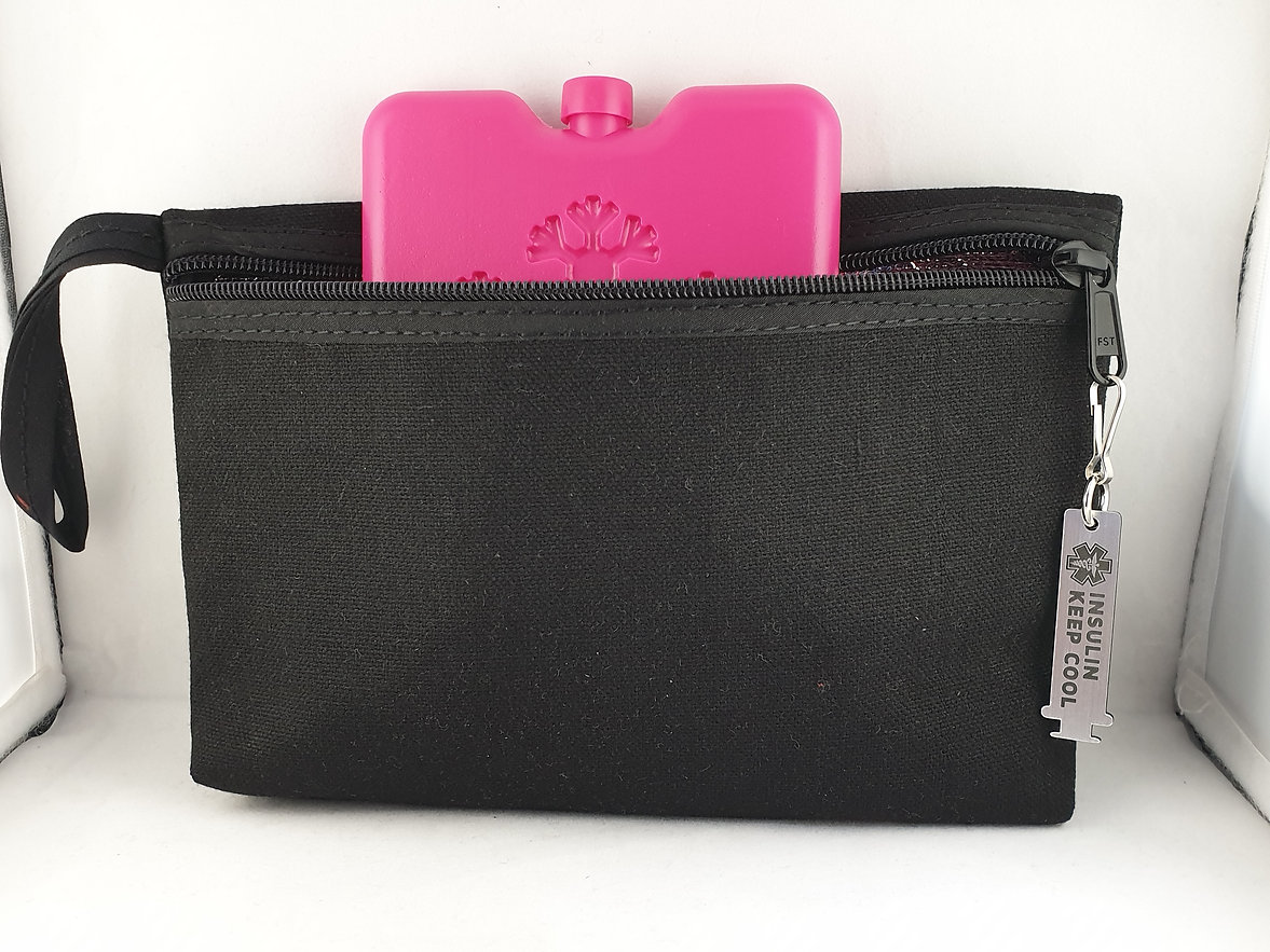 Insulated Insulin Bag Including an Ice Brick - Large - Image 4