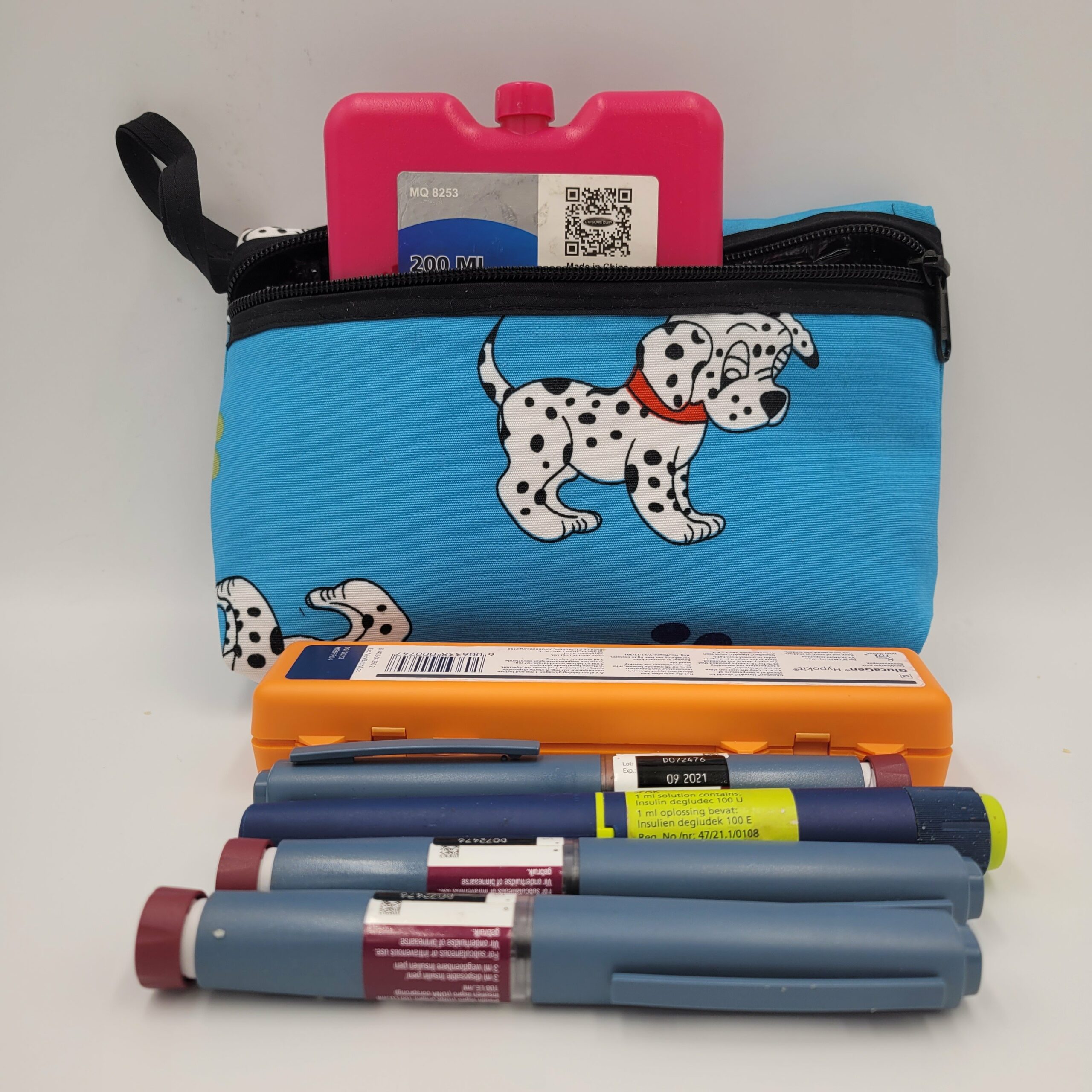 Insulated Insulin Bag Including an Ice Brick - Large - Image 3